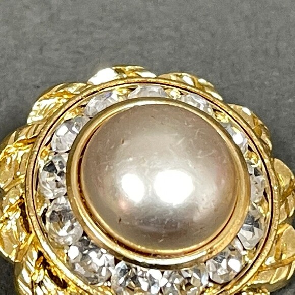 Gold-tone Faux Pearl Rhinestones Round Shank Buttons Lot of 2 - Picture 4 of 7